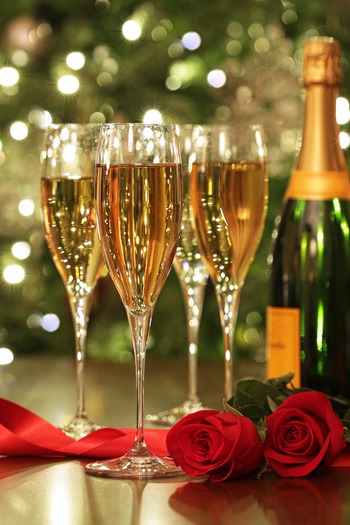 节日香槟美酒玫瑰